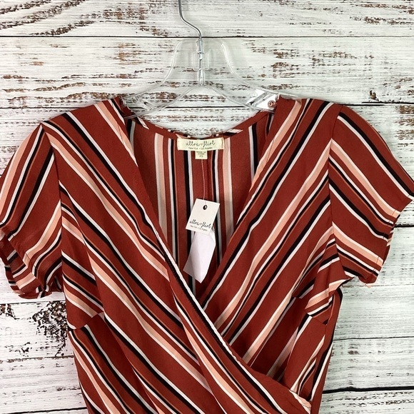 NEW ULTRA FLIRT SIZE XS TOP MULTICOLOR STRIPES FALL BLOUSE NWT - Picture 3 of 9